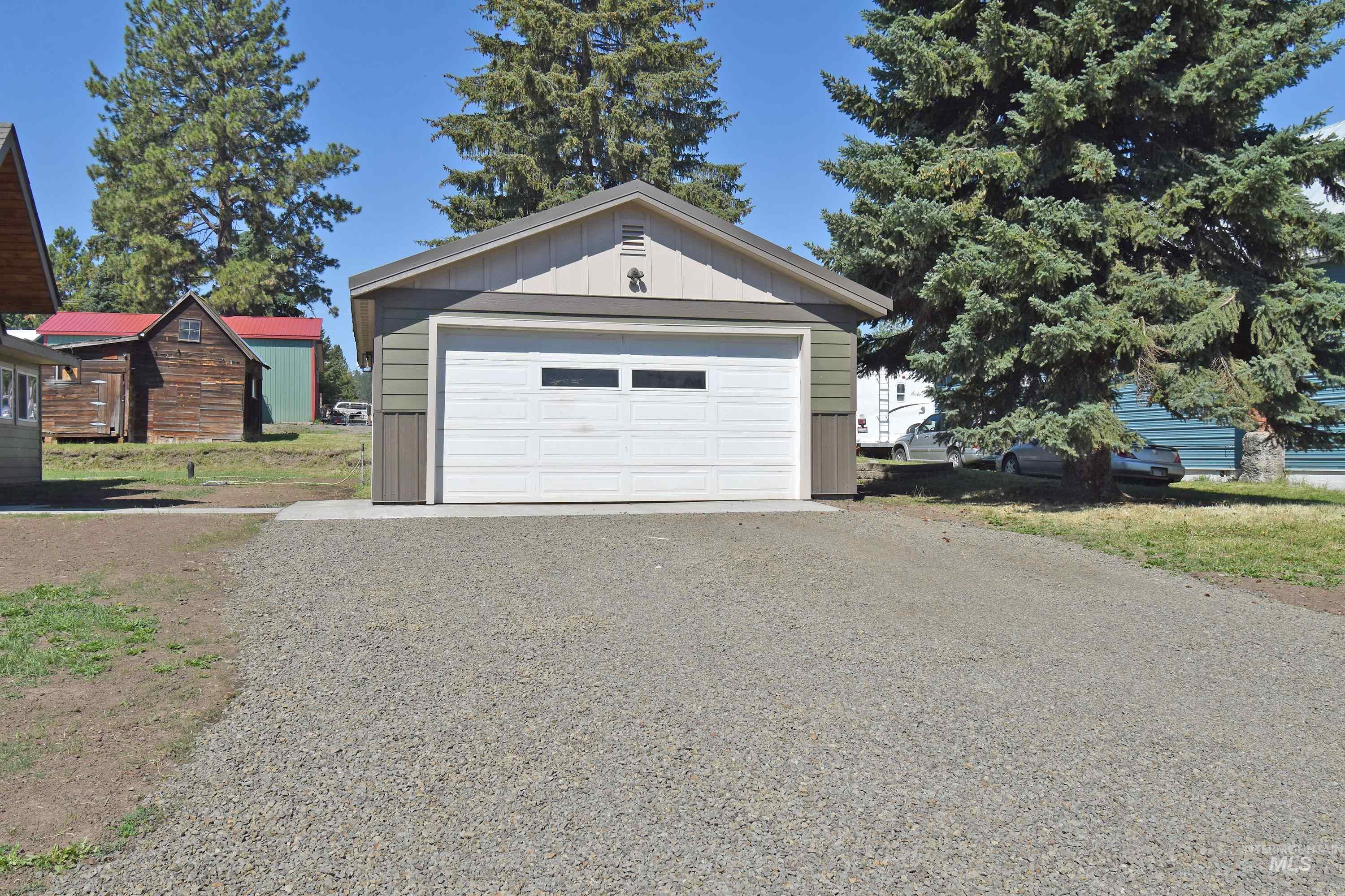 413 Ellis Avenue Winchester, ID 83555 - Photo 39 of 42