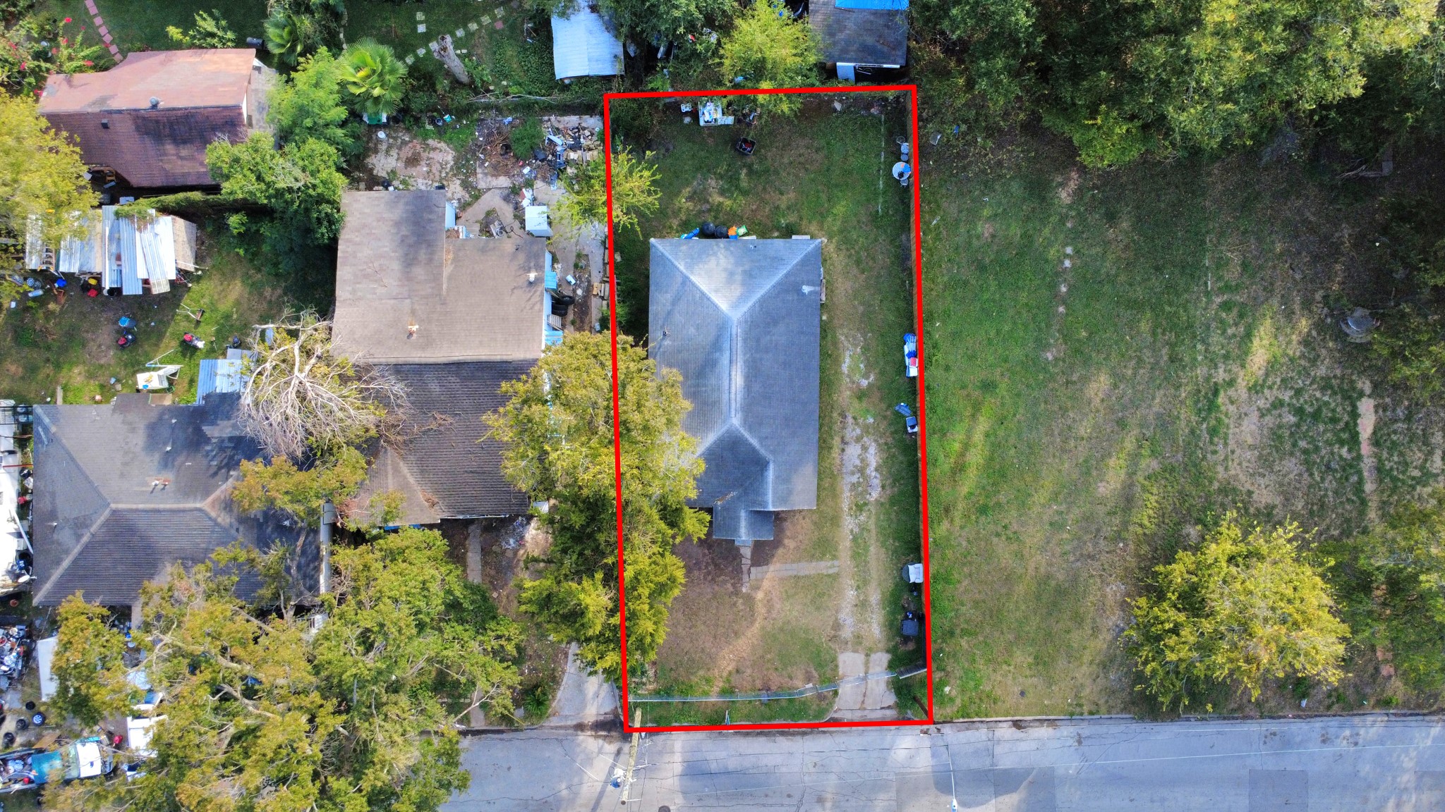 3818 Drew Street Houston, TX 77004 - Photo 32 of 35 an aerial view of a house