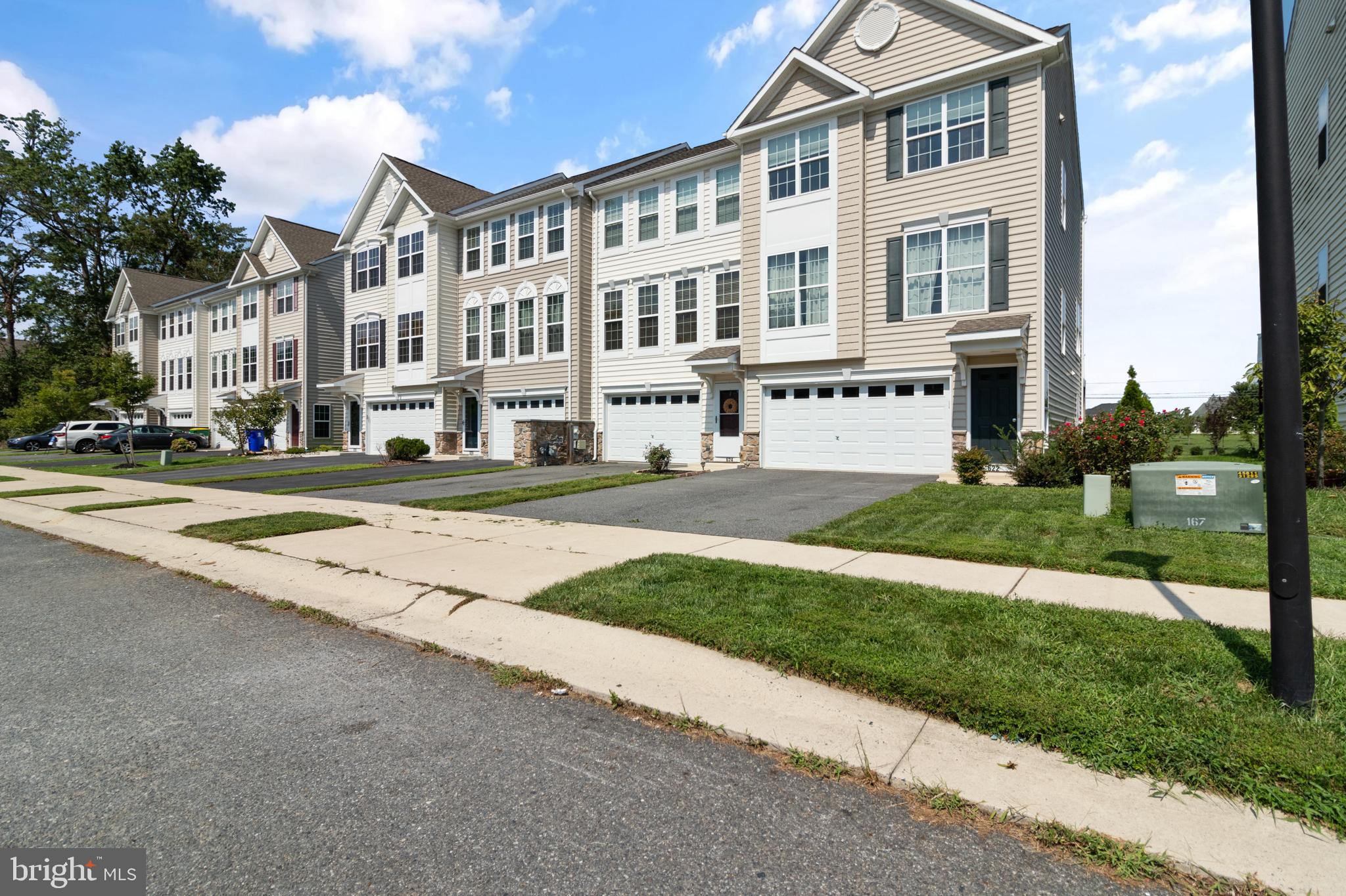 626 Courtly Road Townsend, DE 19734 - Photo 2 of 29 Gallery Image 2