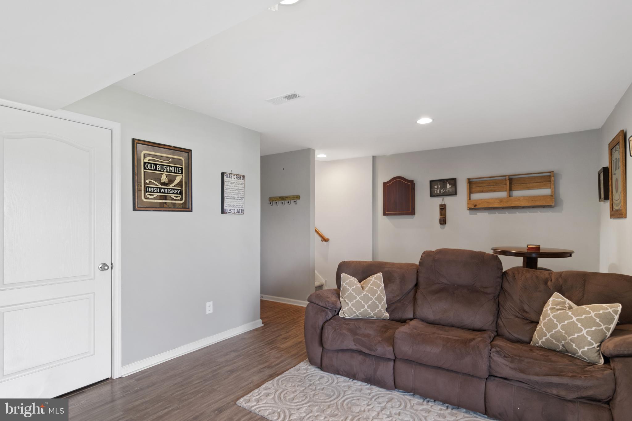 626 Courtly Road Townsend, DE 19734 - Photo 6 of 29 Gallery Image 6