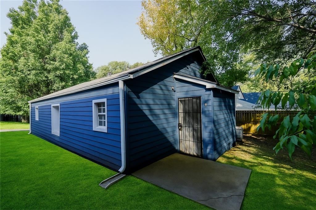 1056 Grant Way Southeast Atlanta, GA 30315 - Photo 16 of 17