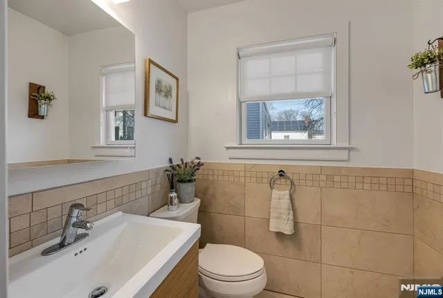 $1,150,000 | 681 Palisade Avenue, Teaneck, NJ 07666