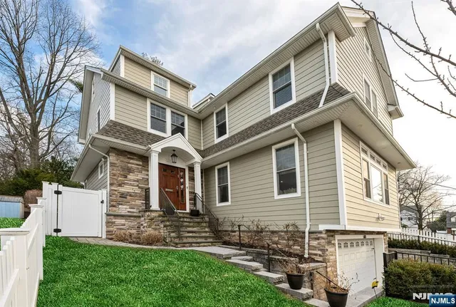 $1,150,000 | 681 Palisade Avenue, Teaneck, NJ 07666
