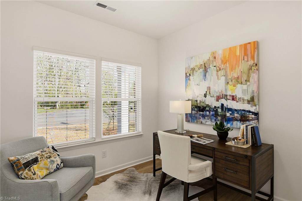 4112 Country Club Road, Unit 1034 Winston-Salem, NC 27104 - Photo 11 of 34