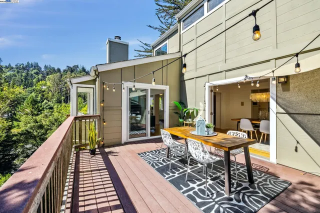 $995,000 | 7350 Woodrow Drive, Oakland, CA 94611