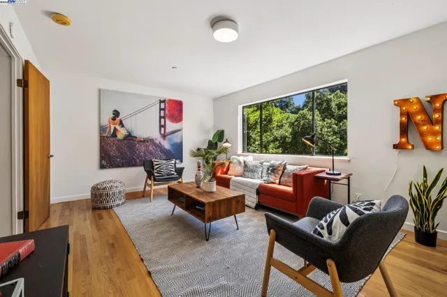 $995,000 | 7350 Woodrow Drive, Oakland, CA 94611