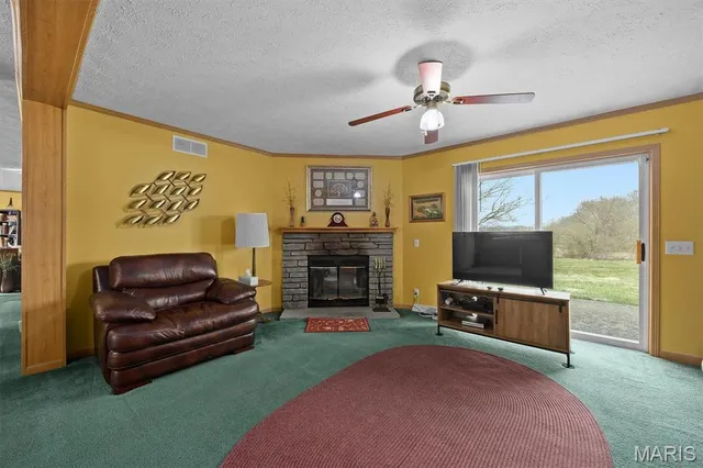 $375,000 | 1495 Woburn Avenue, Greenville, IL 62246