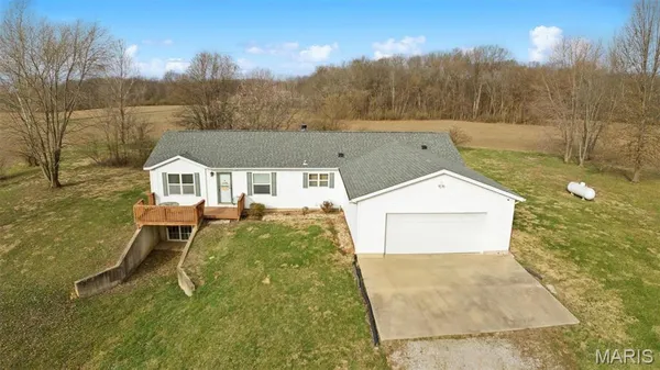 $336,000 | 1495 Woburn Avenue, Greenville, IL 62246