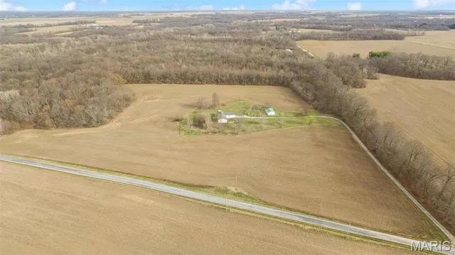 $375,000 | 1495 Woburn Avenue, Greenville, IL 62246