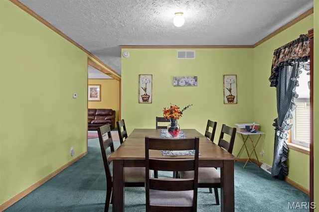 $375,000 | 1495 Woburn Avenue, Greenville, IL 62246