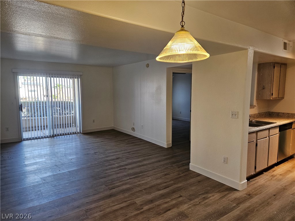 7885 West Flamingo Road, Unit 1127 Las Vegas, NV 89147 - Photo 9 of 14