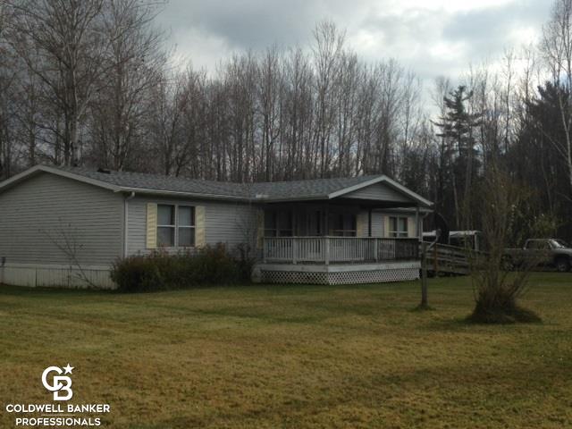 3360 Ridge Road Deckerville, MI 48427 - Photo 2 of 19 31307674-1.JPG