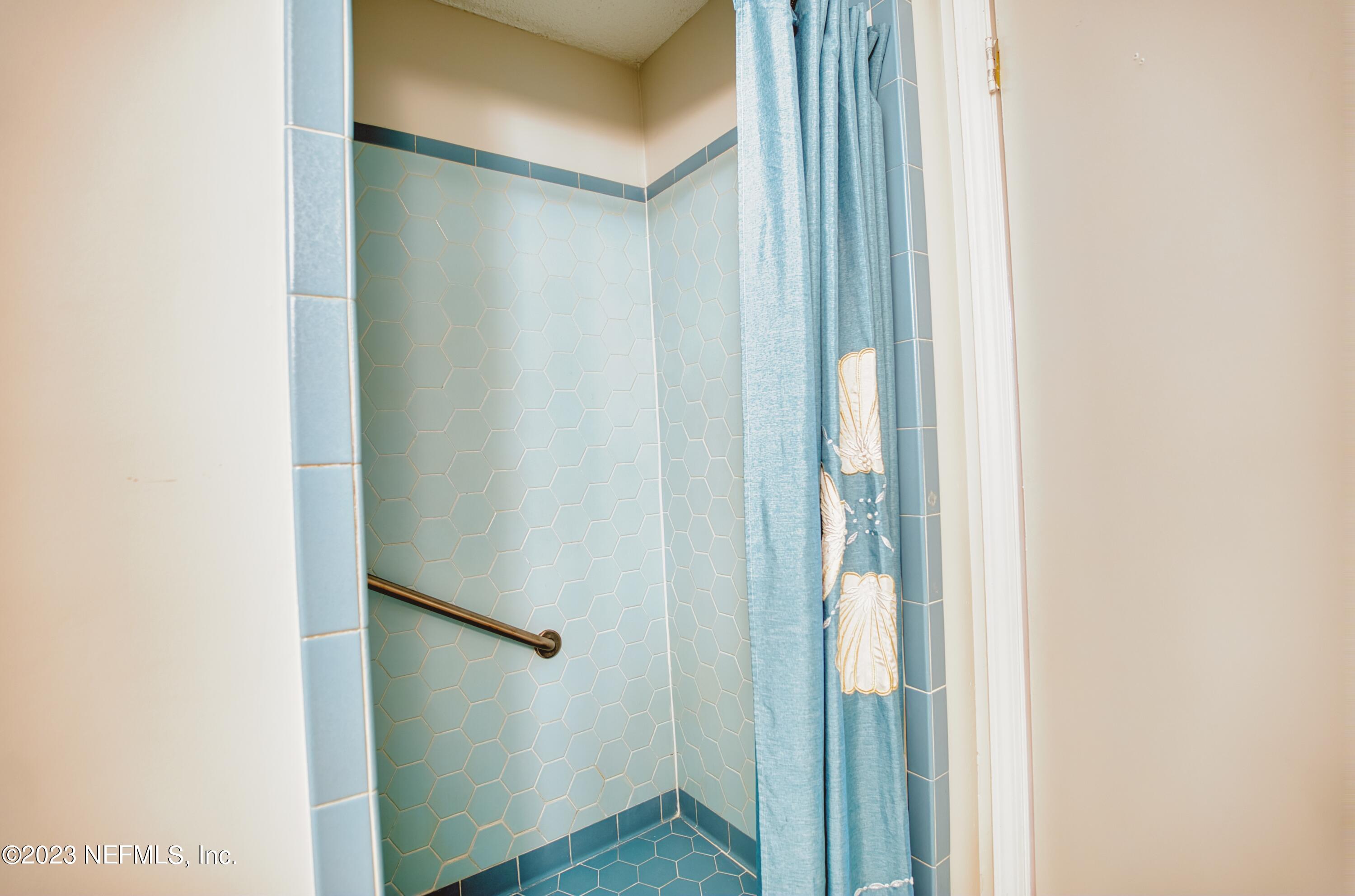 5344 Appleton Avenue Jacksonville, FL 32210 - Photo 18 of 44 a view of a bathroom