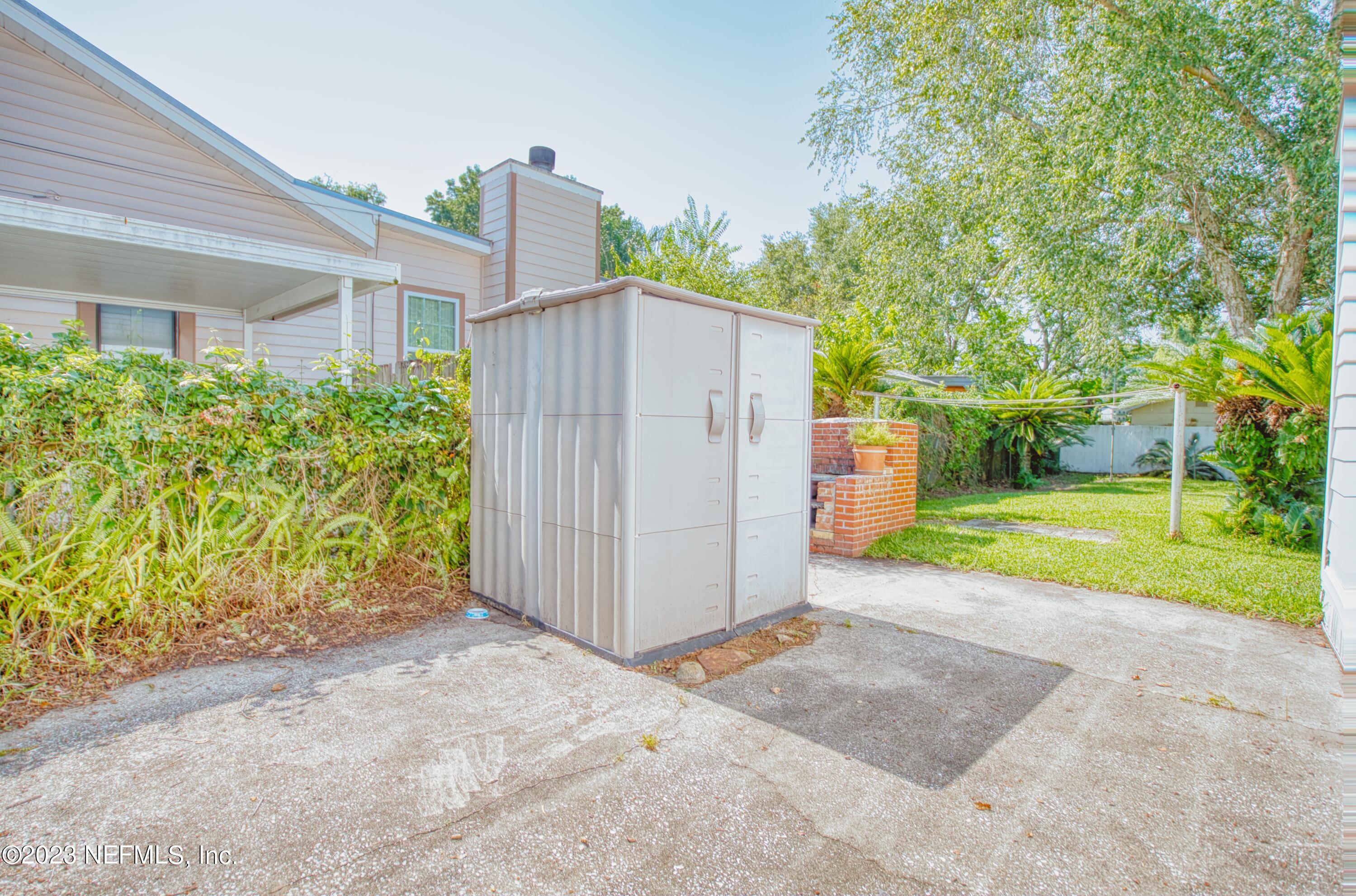 5344 Appleton Avenue Jacksonville, FL 32210 - Photo 36 of 44 front view of a house with a yard