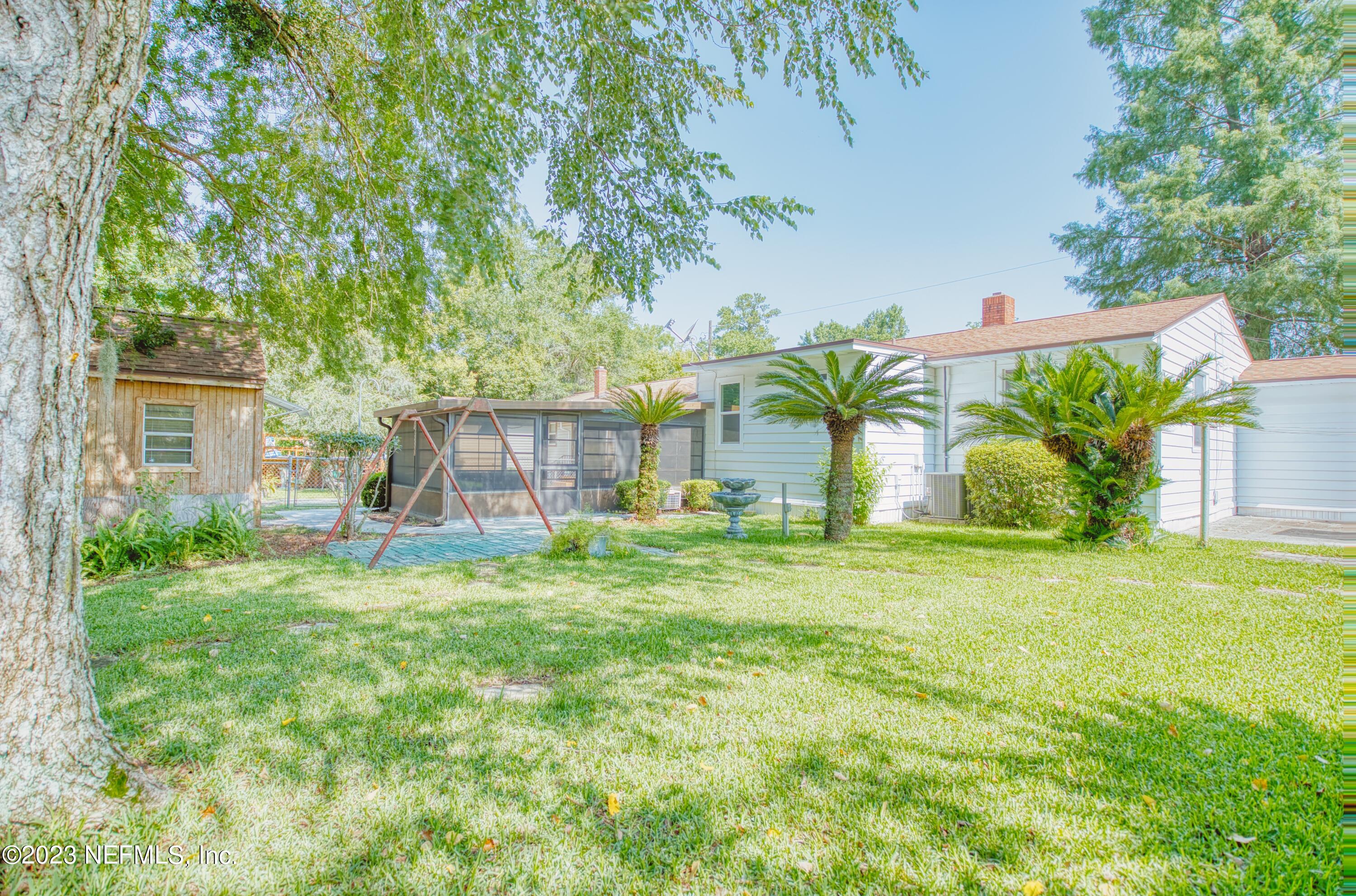 5344 Appleton Avenue Jacksonville, FL 32210 - Photo 42 of 44 a house view with a garden space