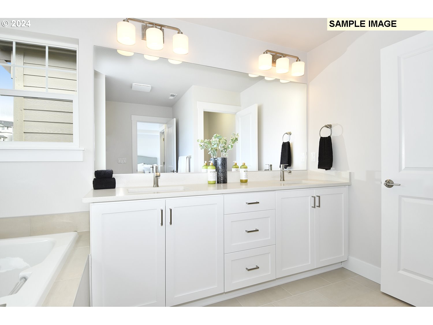 12625 Southwest Strobel Road Beaverton, OR 97007 - Photo 18 of 40 Gallery Image 18