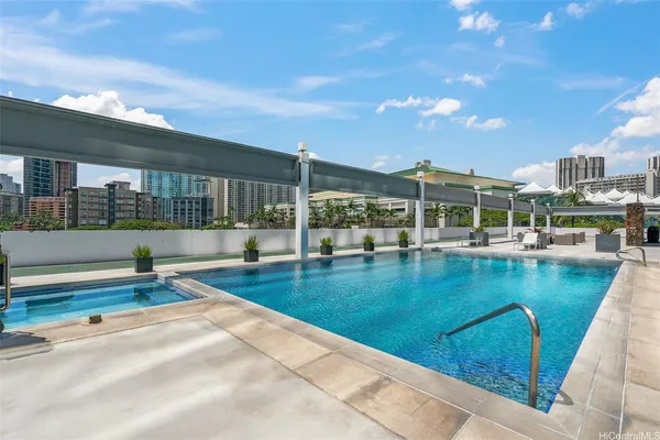 $1,950 | 1750 Kalakaua Avenue, Unit 609, Honolulu, HI 96826