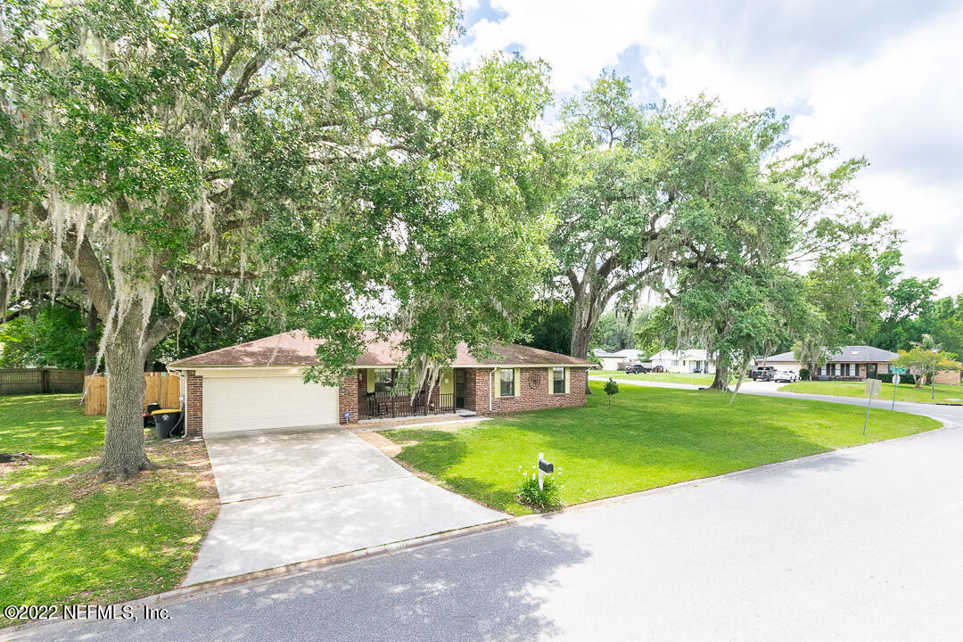 2111 Rothbury Drive Jacksonville, FL 32221 - Photo 2 of 22 002
