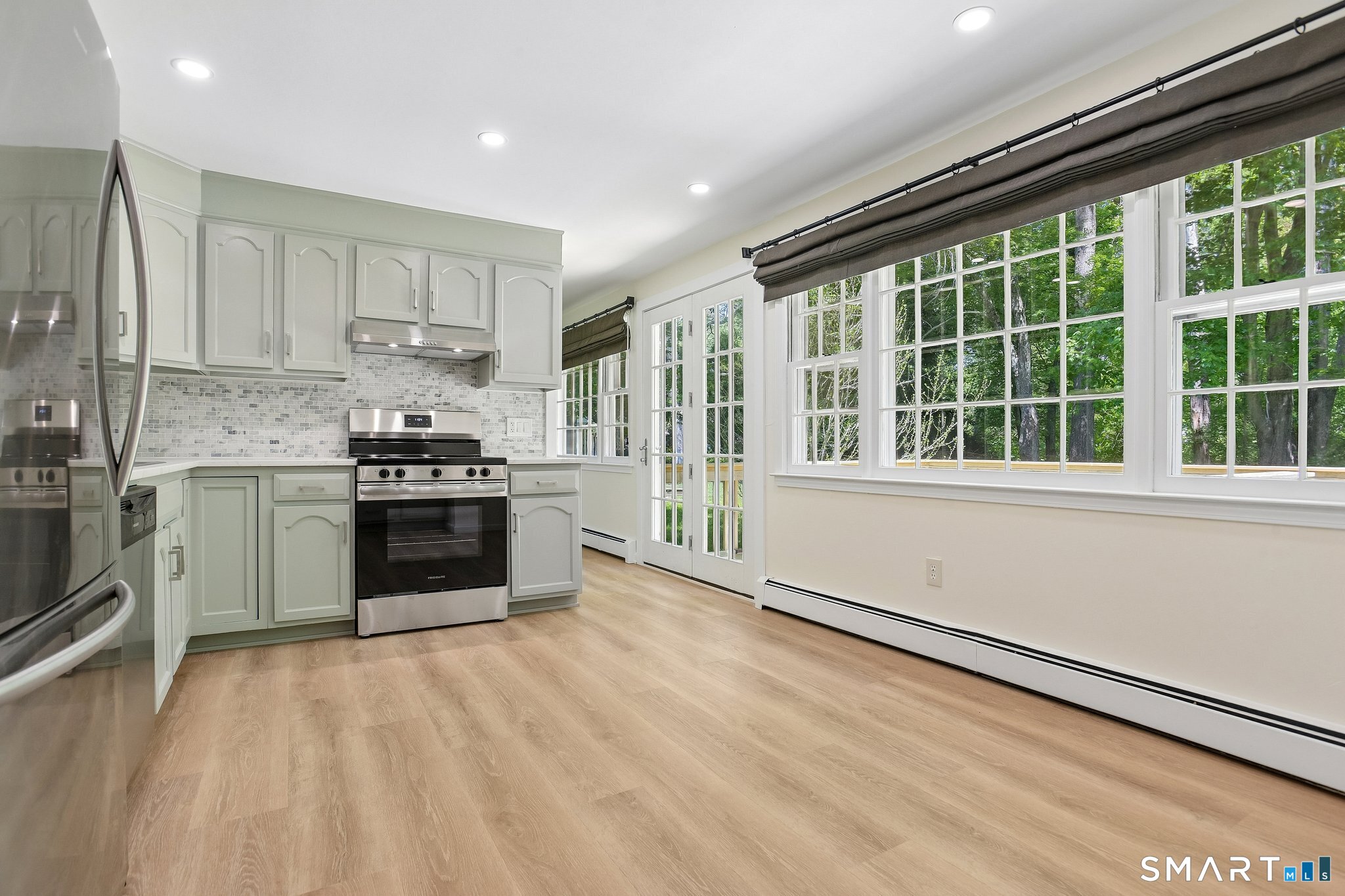 29 Raven Wood Road North Stonington, CT 06359 - Photo 11 of 37