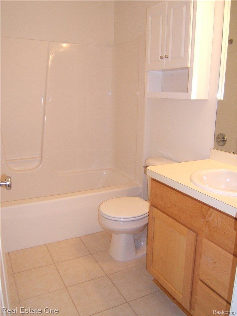 83 Sedum Road, Unit 142 Howell, MI 48843 - Photo 20 of 23 2ndBath