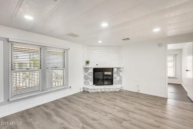 $64,900 | 1628 East Villa Rita Drive, Phoenix, AZ 85022