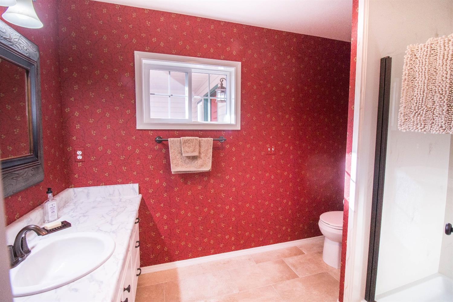 2101 Carpenter Hill Road Medford, OR 97501 - Photo 15 of 25 Additional Photo