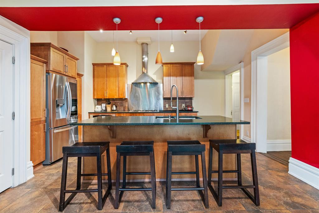 2738 Mt Royal Road Pittsburgh, PA 15217 - Photo 16 of 37 Gallery Image 16
