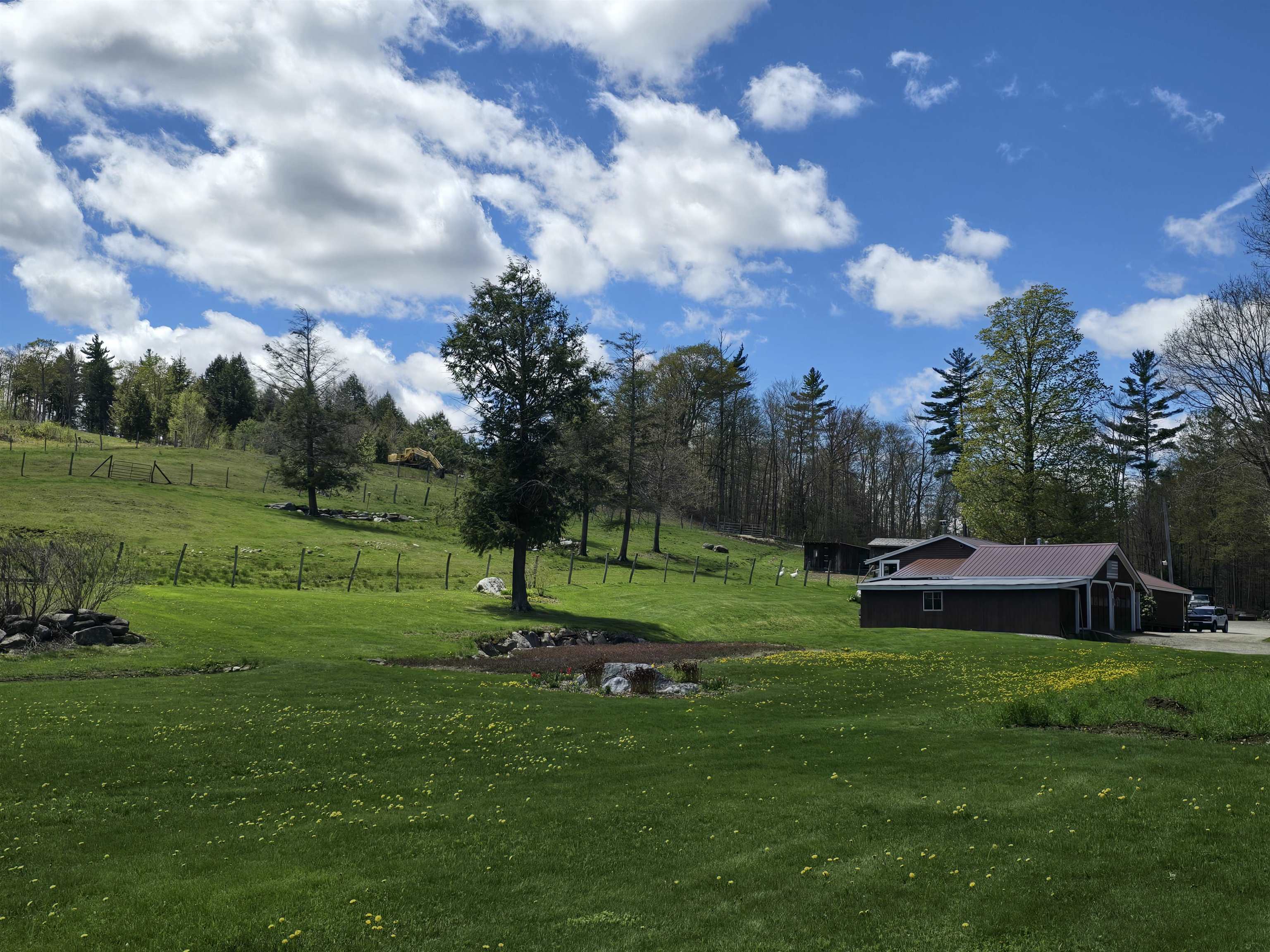 847 Simonsville Road Andover, VT 05143 - Photo 9 of 38