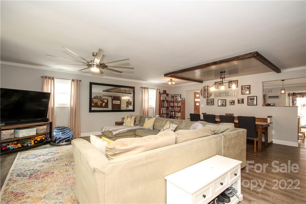 330 Park Road Albemarle, NC 28001 - Photo 5 of 48 Gallery Image 5