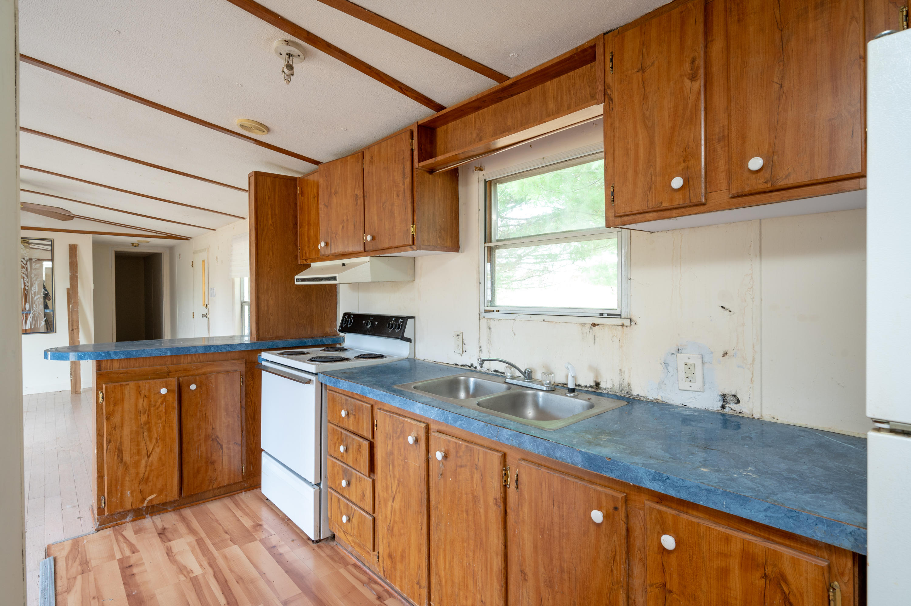 200 Miller Road Jonesborough, TN 37659 - Photo 5 of 23 Miller-22