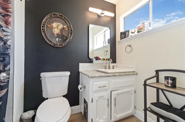 $595,000 | 8289 East McKinley Avenue, Fresno, CA 93737