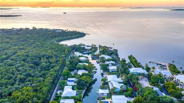 $2,900,000 | 150 Rushton Lane, Tavernier, FL 33070