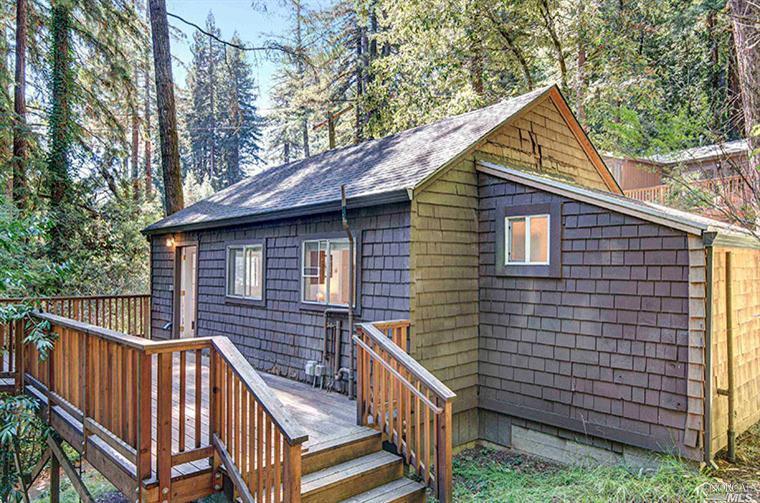 Lower Cabin Exterior.