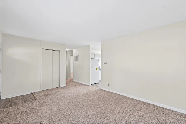 $124,900 | 402 South Dodson Drive, Urbana, IL 61802