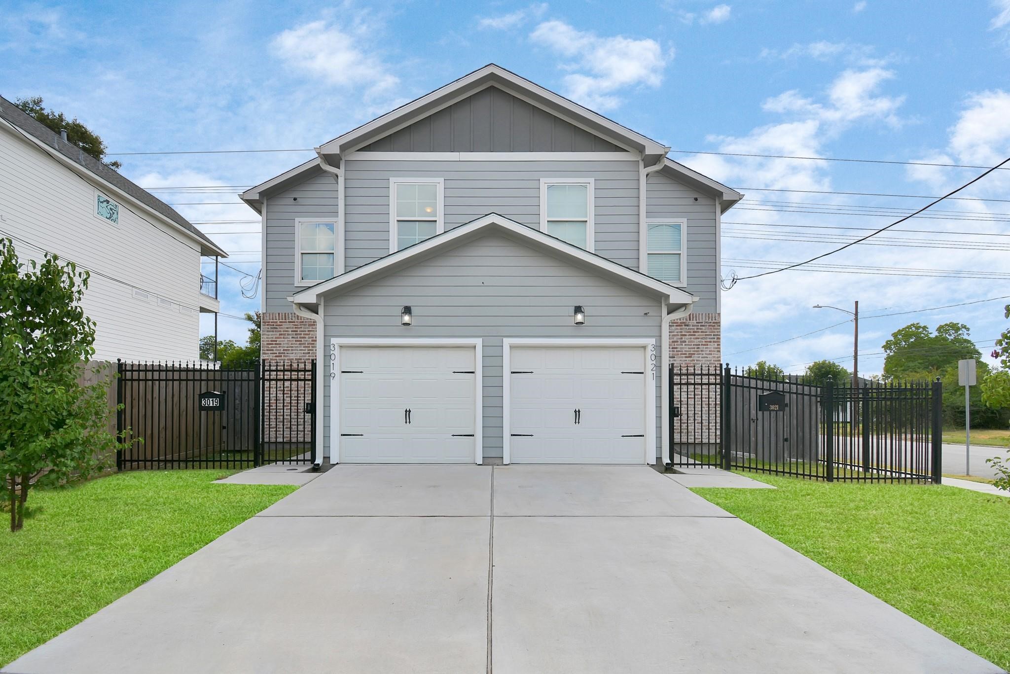 3019 Elysian Street Houston, TX 77009 - Photo 2 of 33 a view of a house with a yard