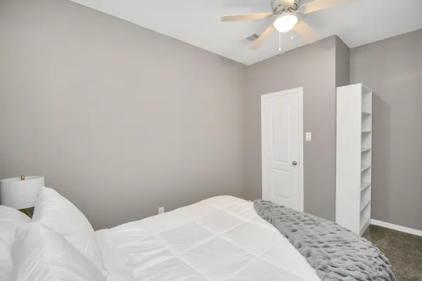 $2,200 | 3019 Elysian Street, Houston, TX 77009