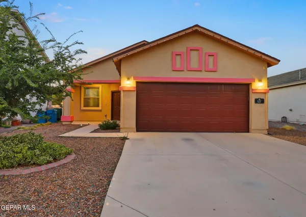 $220,000 | 537 Dusk Vw Street, Socorro, TX 79927