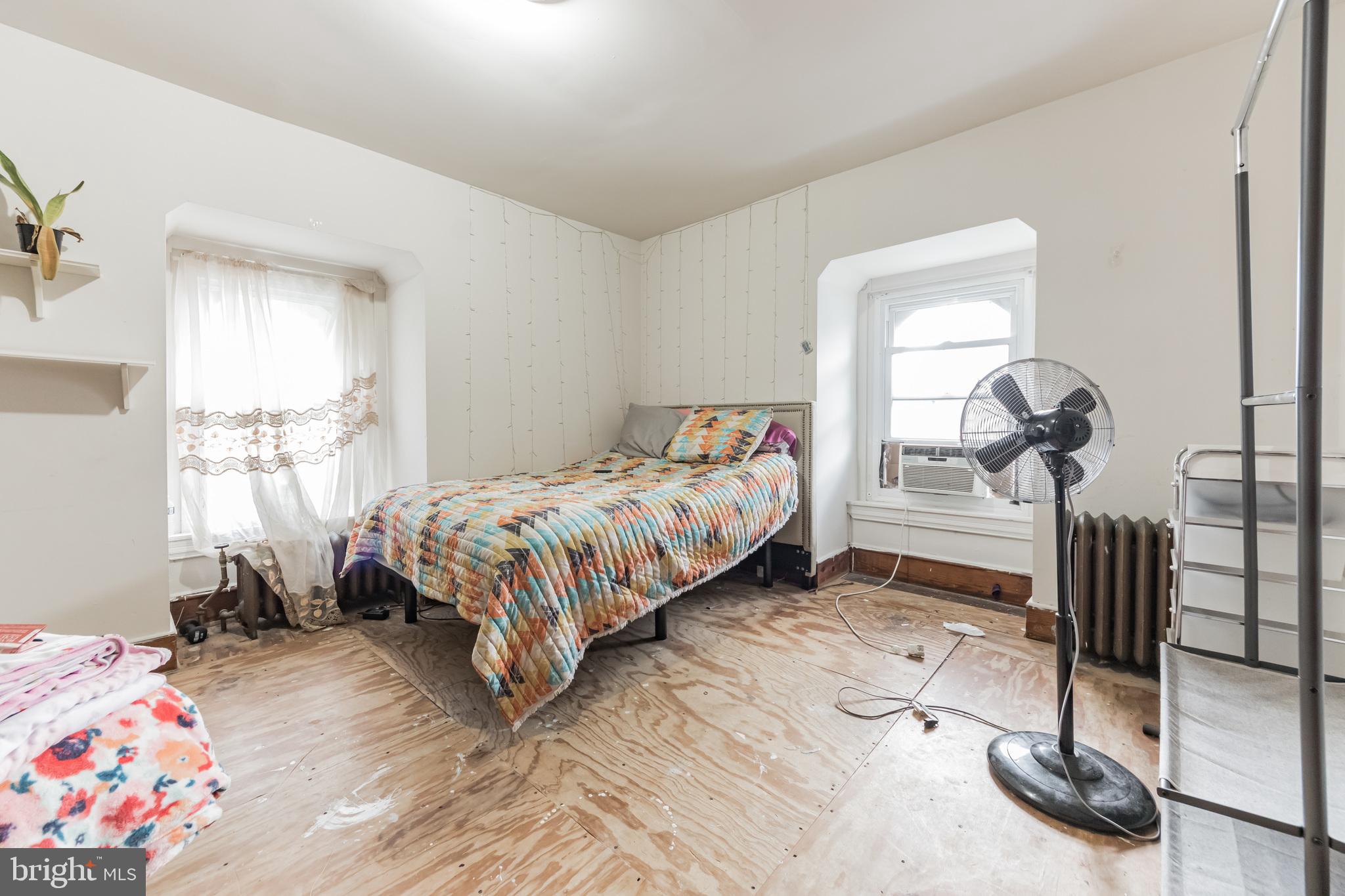 104 East Tabor Road Philadelphia, PA 19120 - Photo 23 of 32