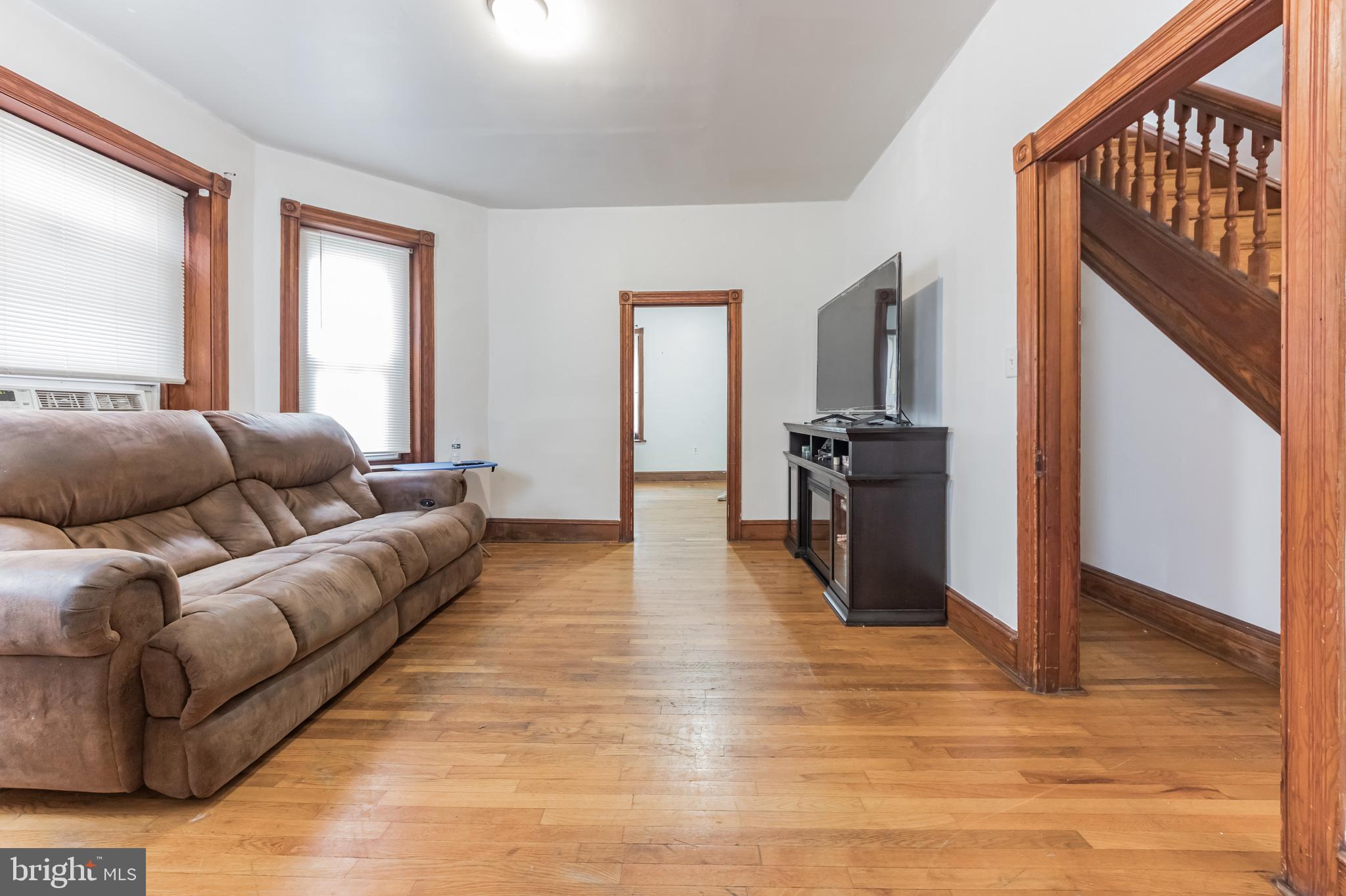104 East Tabor Road Philadelphia, PA 19120 - Photo 8 of 32