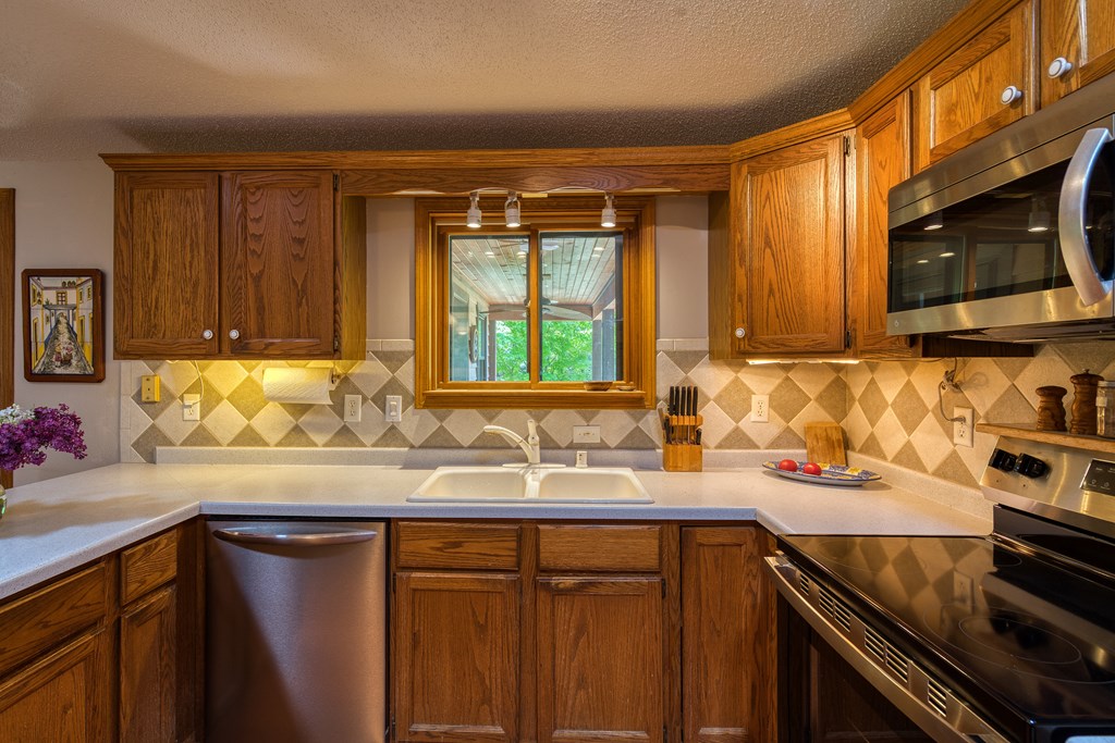 3250 Gibraltar Road Fish Creek, WI 54212 - Photo 16 of 52