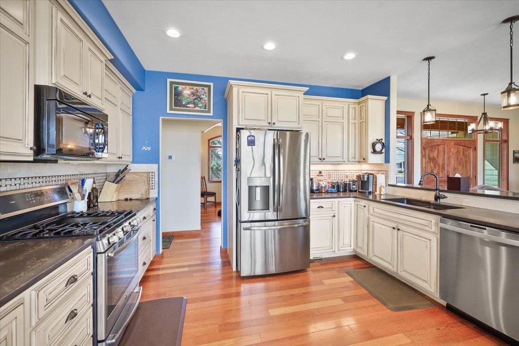 10018 Moss Lane Spokane, WA 99208 - Photo 12 of 50