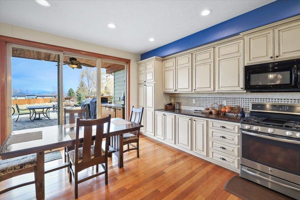 10018 Moss Lane Spokane, WA 99208 - Photo 15 of 50