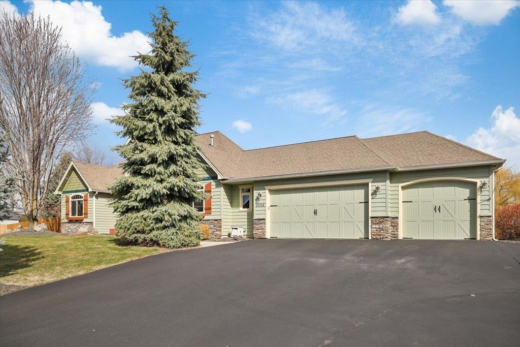 10018 Moss Lane Spokane, WA 99208 - Photo 2 of 50
