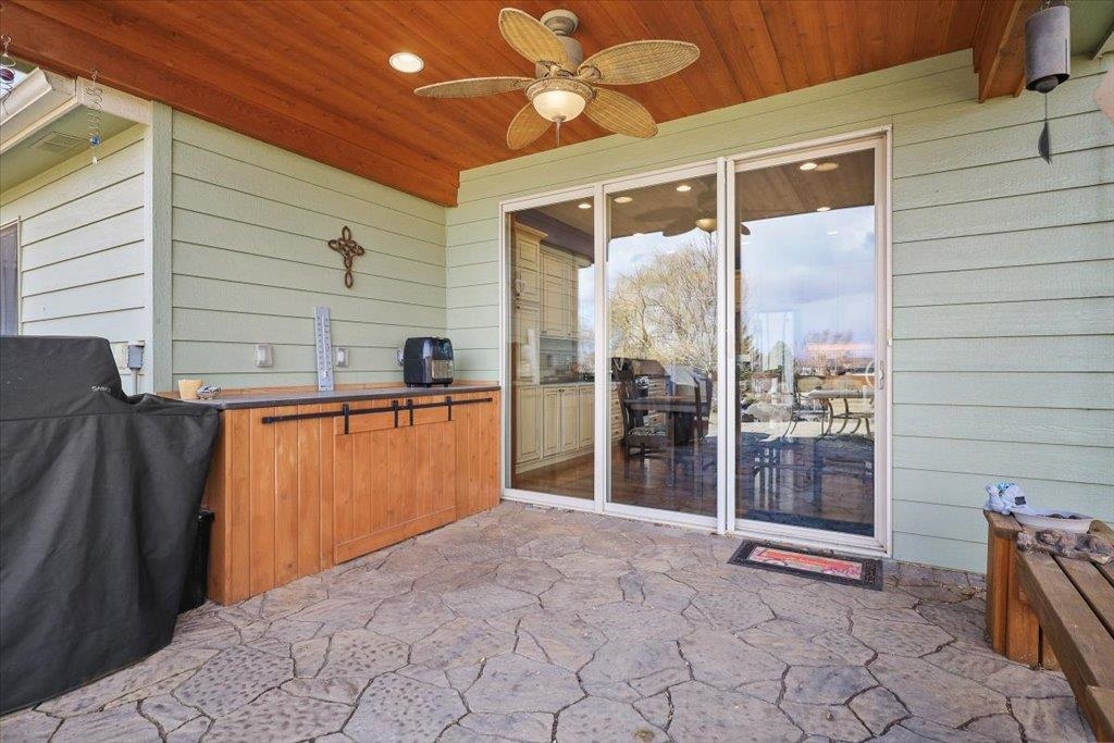 10018 Moss Lane Spokane, WA 99208 - Photo 31 of 50