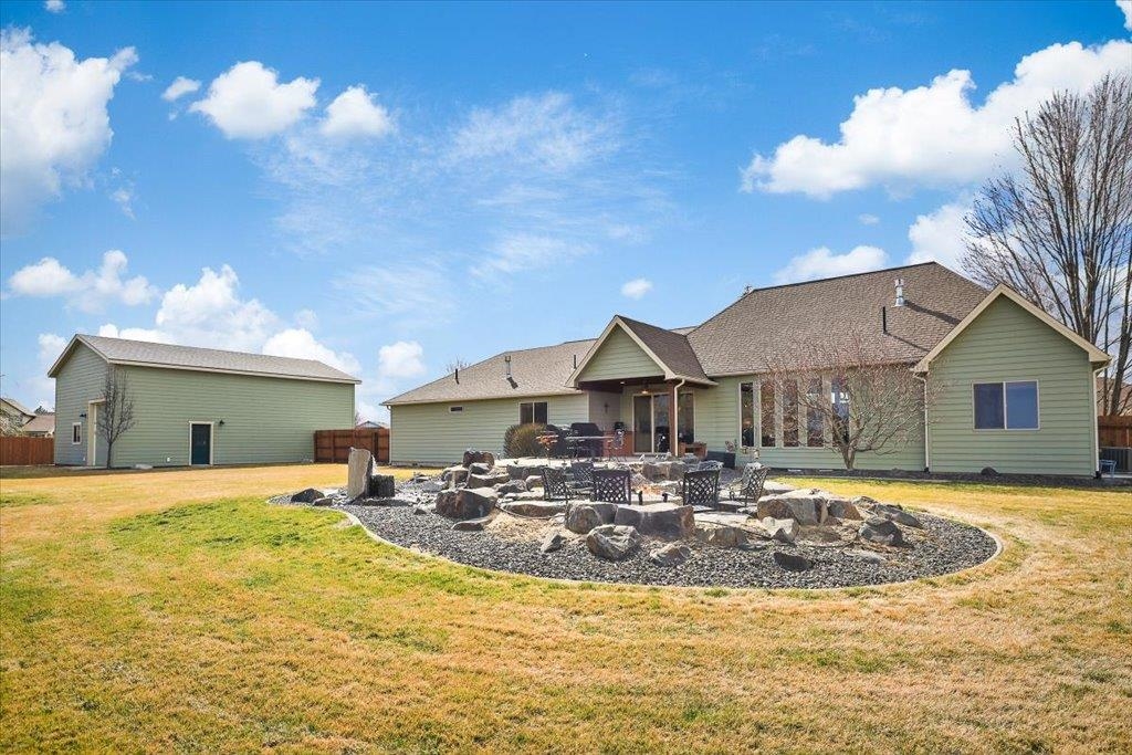 10018 Moss Lane Spokane, WA 99208 - Photo 36 of 50