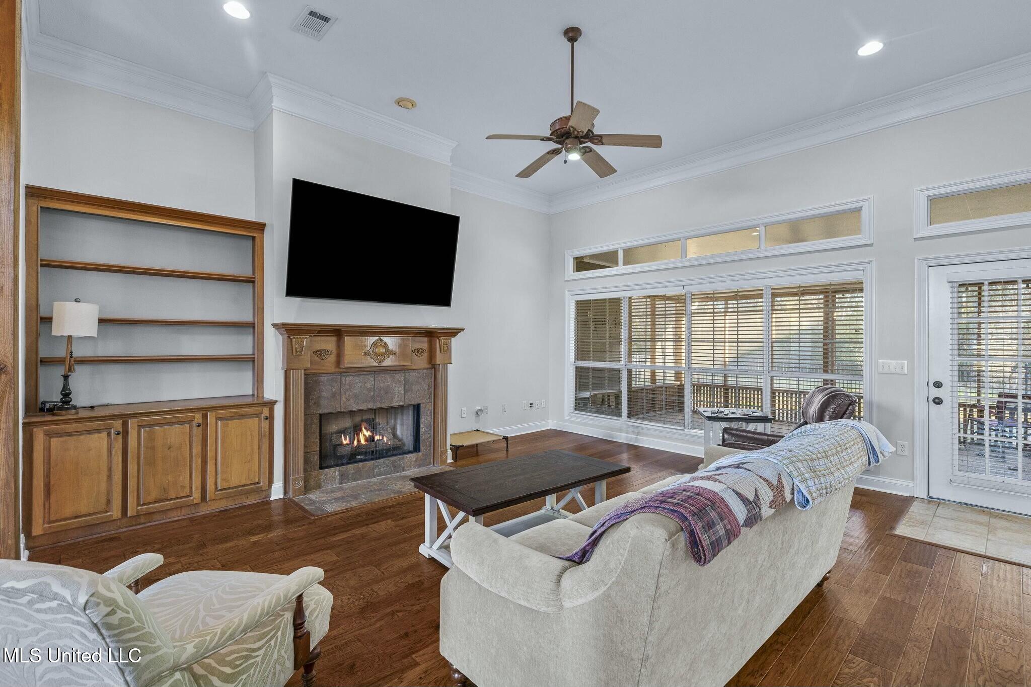 215 Sunset Circle Madison, MS 39110 - Photo 11 of 63 tempImageVb82ra