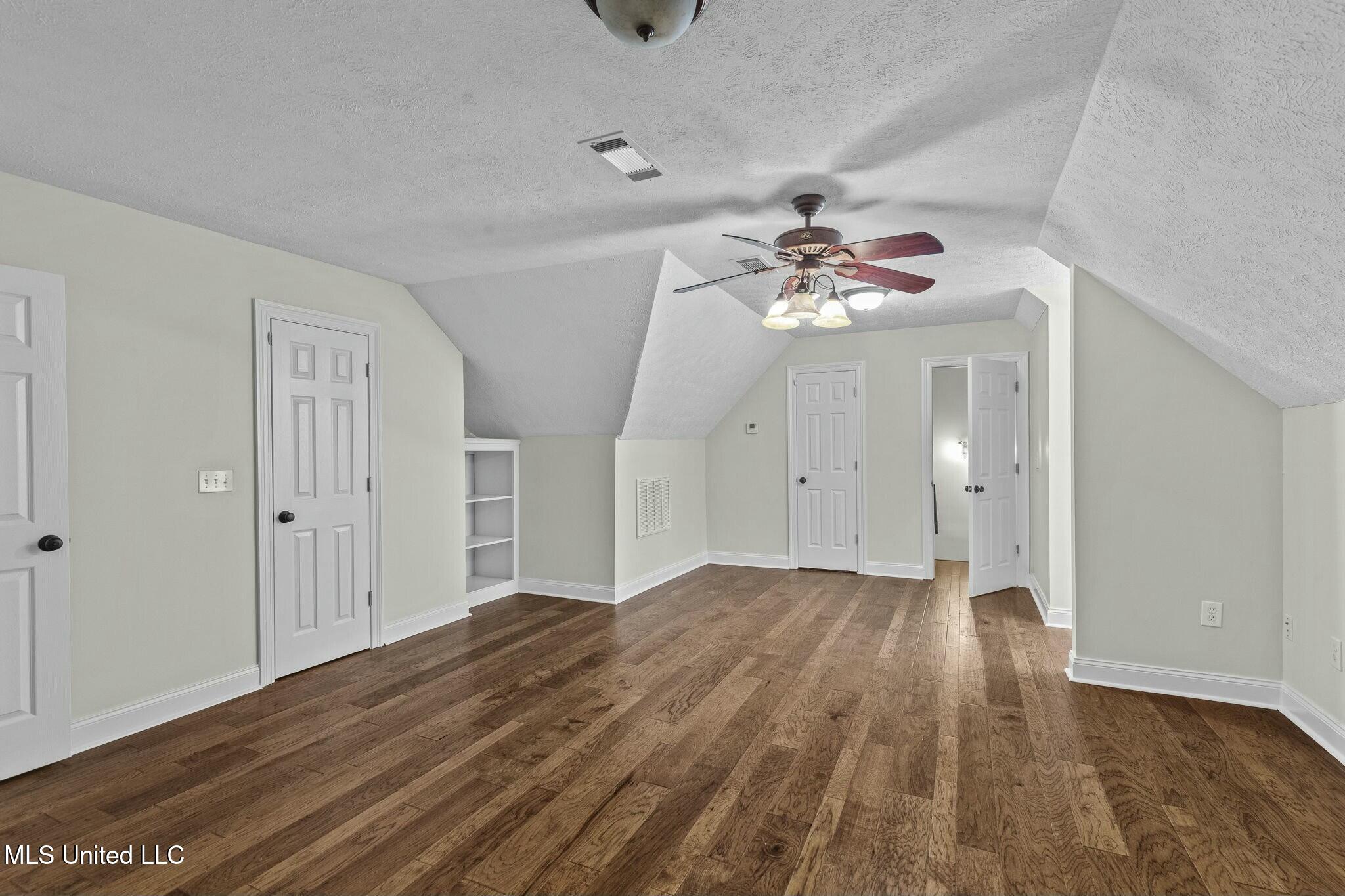 215 Sunset Circle Madison, MS 39110 - Photo 40 of 63 tempImagemHRHQi
