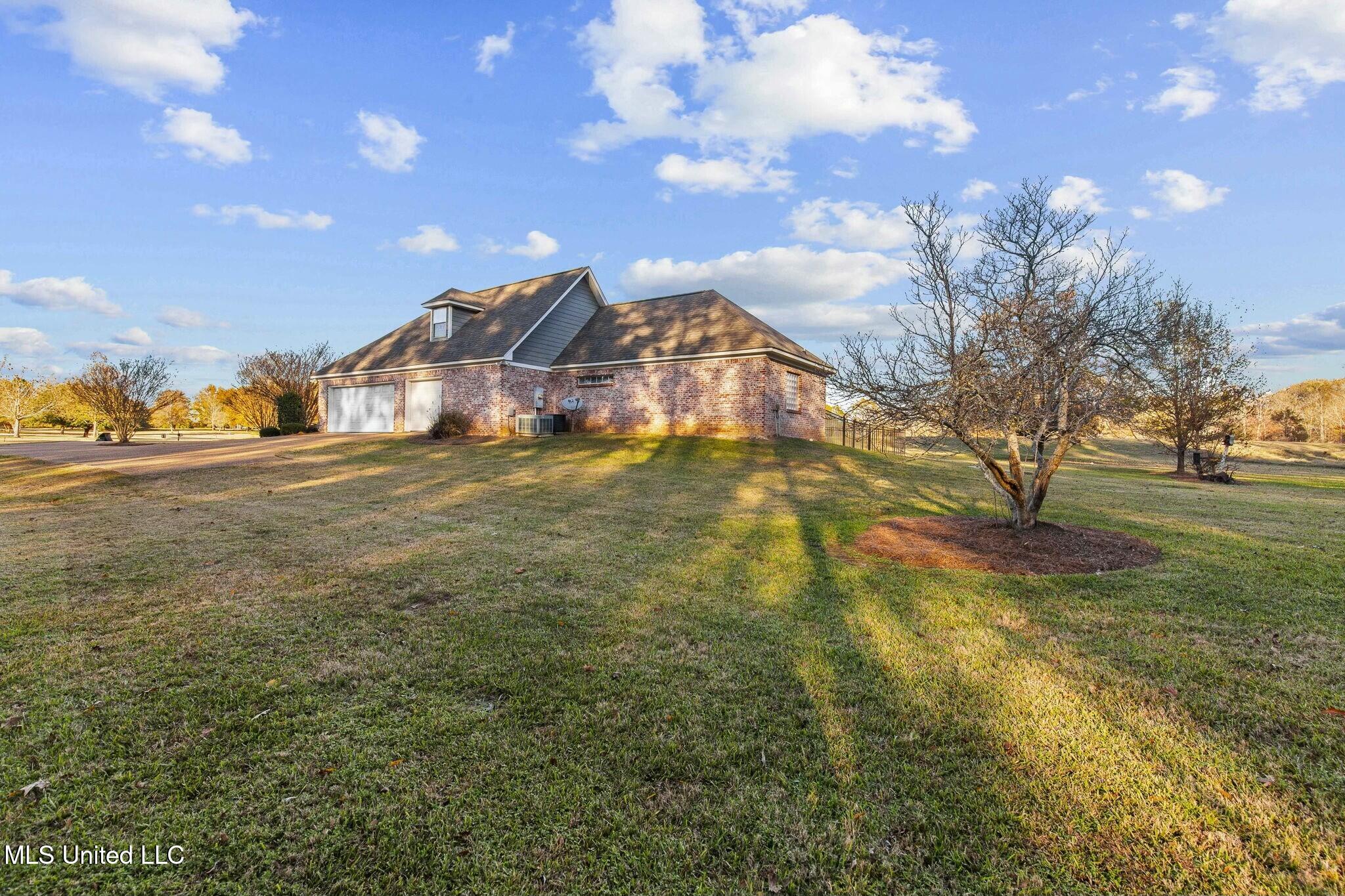 215 Sunset Circle Madison, MS 39110 - Photo 50 of 63 tempImageXwUnCZ