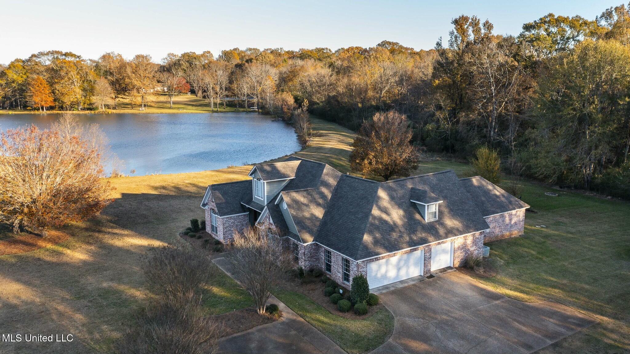 215 Sunset Circle Madison, MS 39110 - Photo 61 of 63 tempImageausw13