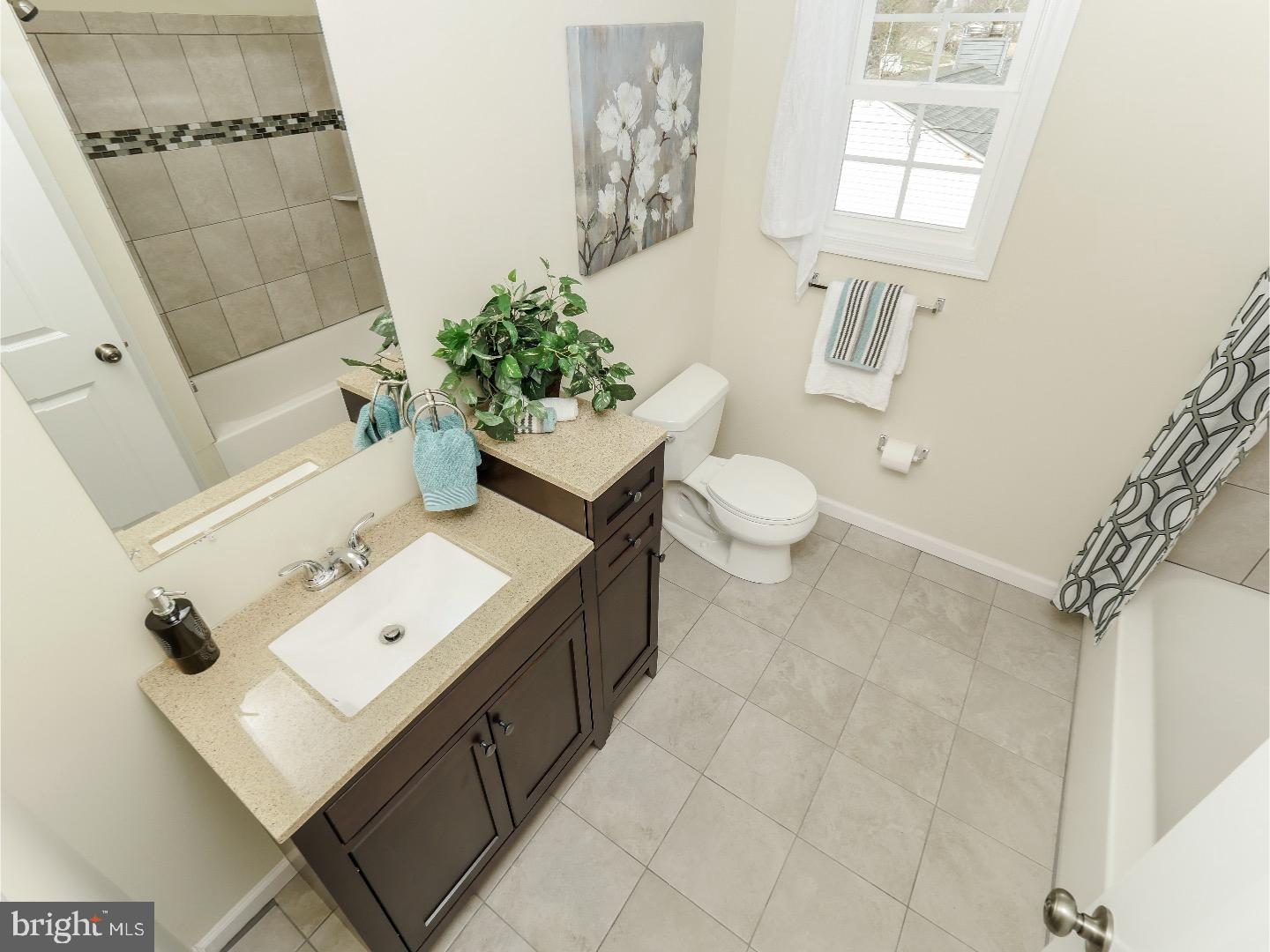 622 Auburn Road Fairless Hills, PA 19030 - Photo 22 of 25 Bathroom